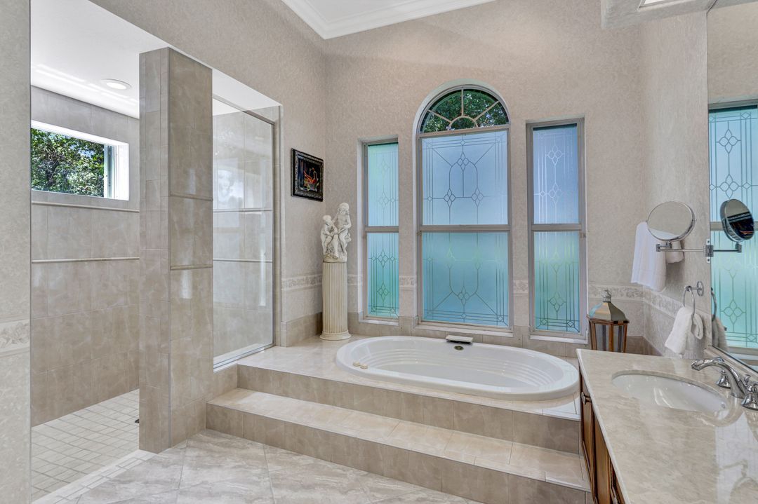 24421 Woodsage Dr, Bonita Springs, FL 34134