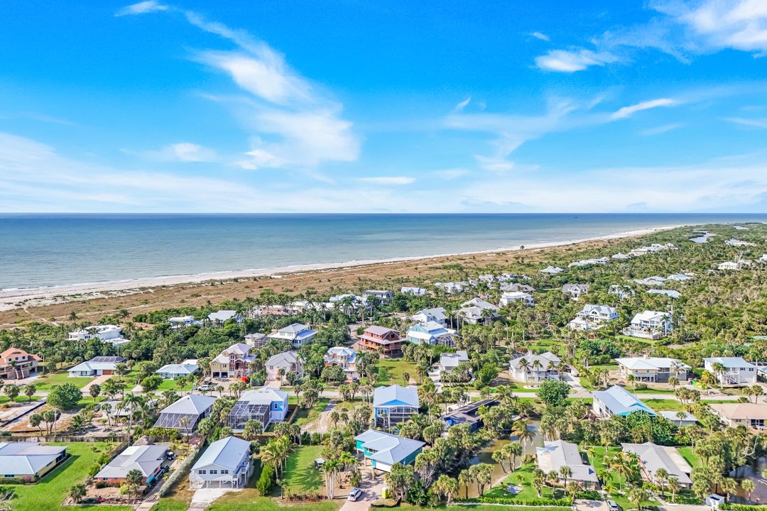 1376 Jamaica Dr, Sanibel, FL 33957