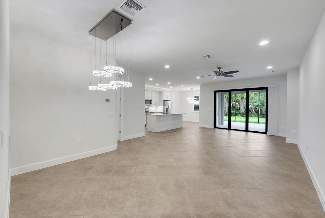 16367 Halberry Ln, Naples, FL 34110