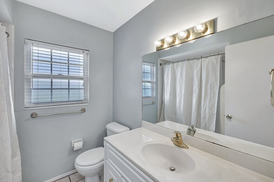 13530 Stratford Pl Cir, Fort Myers, FL 33919
