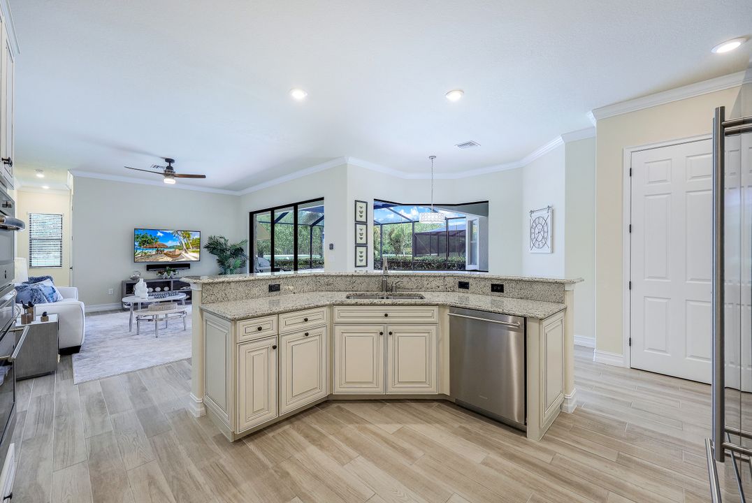 28761 Cavan Ct, Bonita Springs, FL 34135