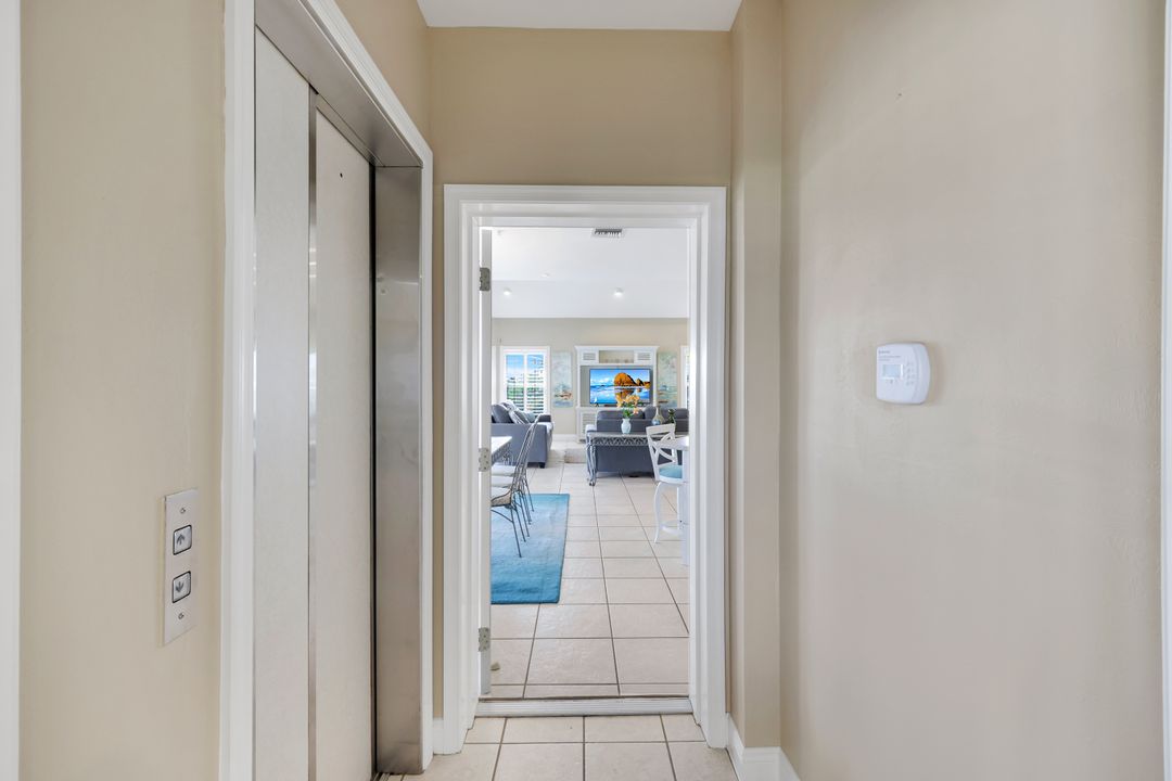21500-21504 Indian Bayou Dr, Fort Myers Beach, FL 33931