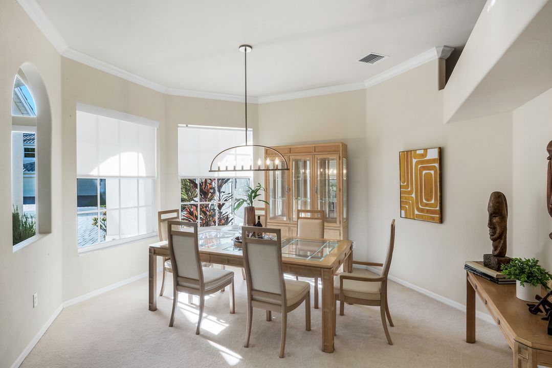 10824 Pond Ridge Dr, Fort Myers, FL 33913