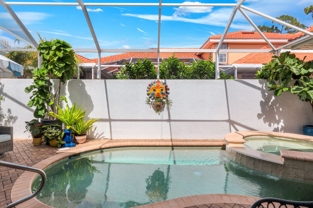 13963 Avon Park Cir, Fort Myers, FL 33912
