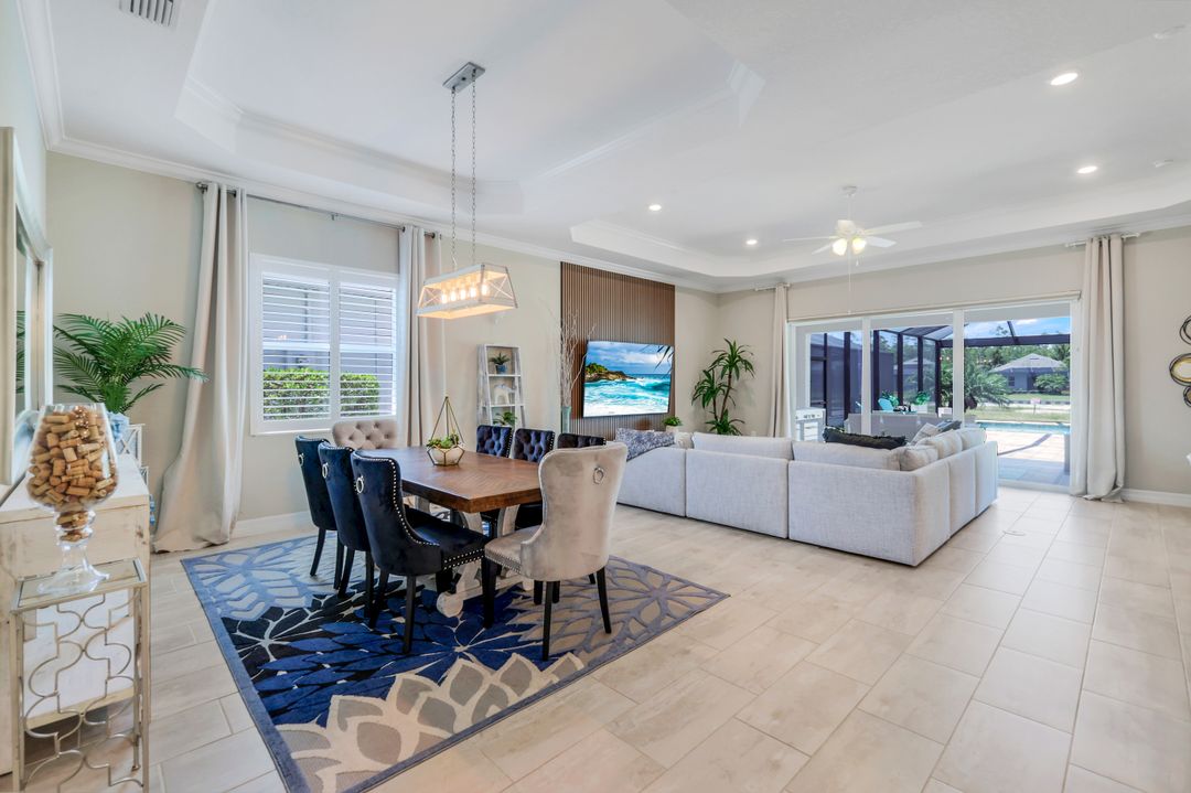 15242 Blue Bay Cir, Miromar Lakes, FL 33913