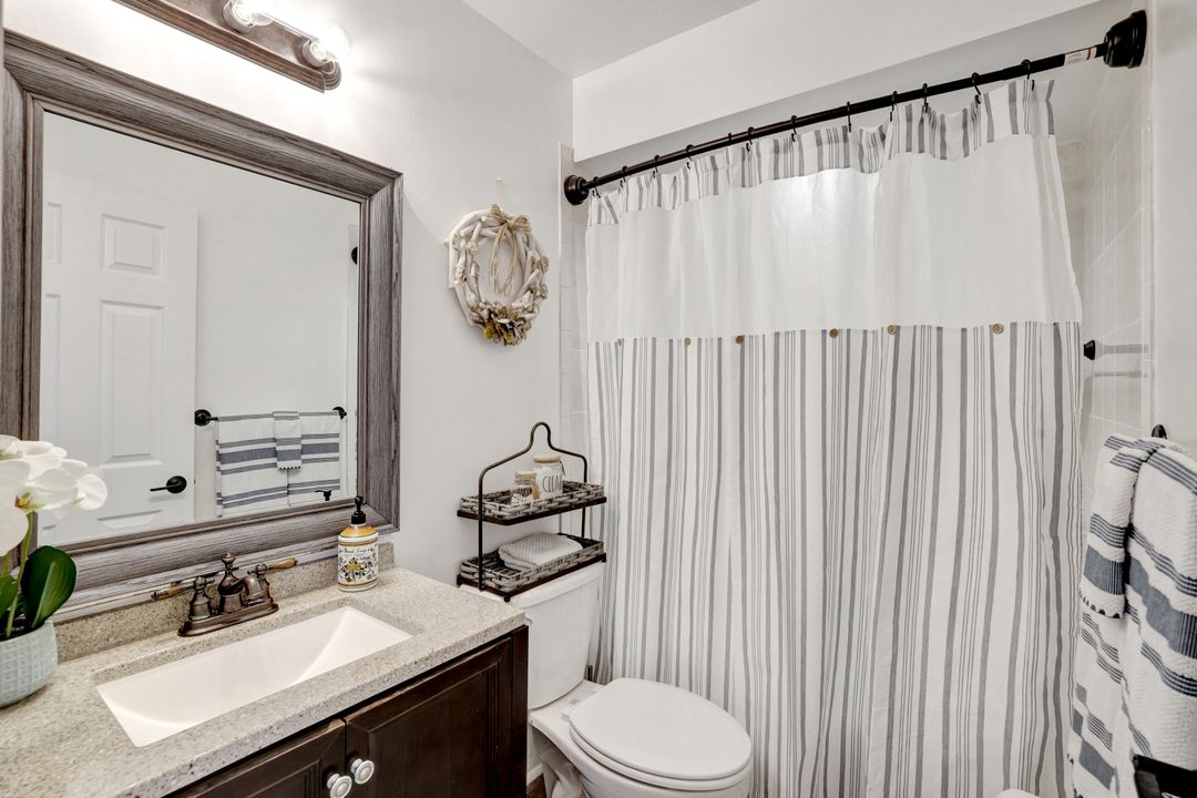 782 103rd Ave N, Naples, FL 34108