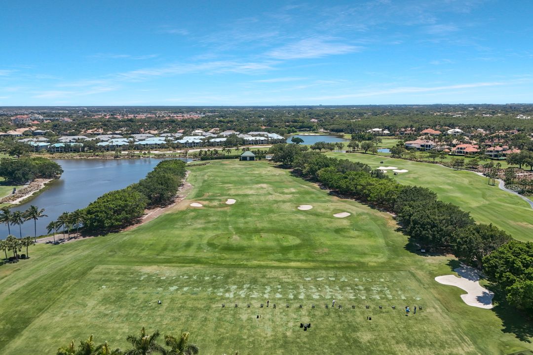1855 Les Chateaux Blvd #201, Naples, FL 34109