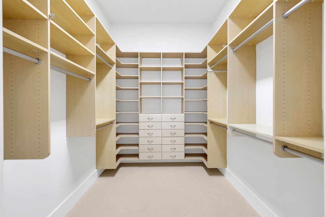 1450 Gulfstar Dr S, Naples, FL 34112