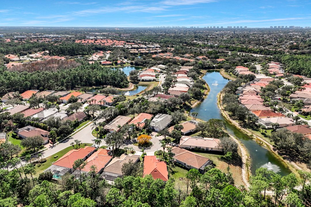 6078 Highwood Park Ct, Naples, FL 34110