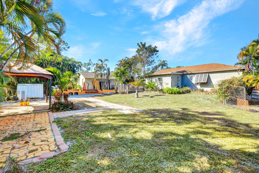 18383 Useppa Rd, Fort Myers, FL 33967