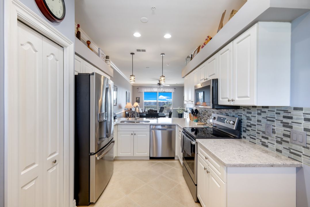 16655 Lake Cir Dr  #845, Fort Myers, FL 33908