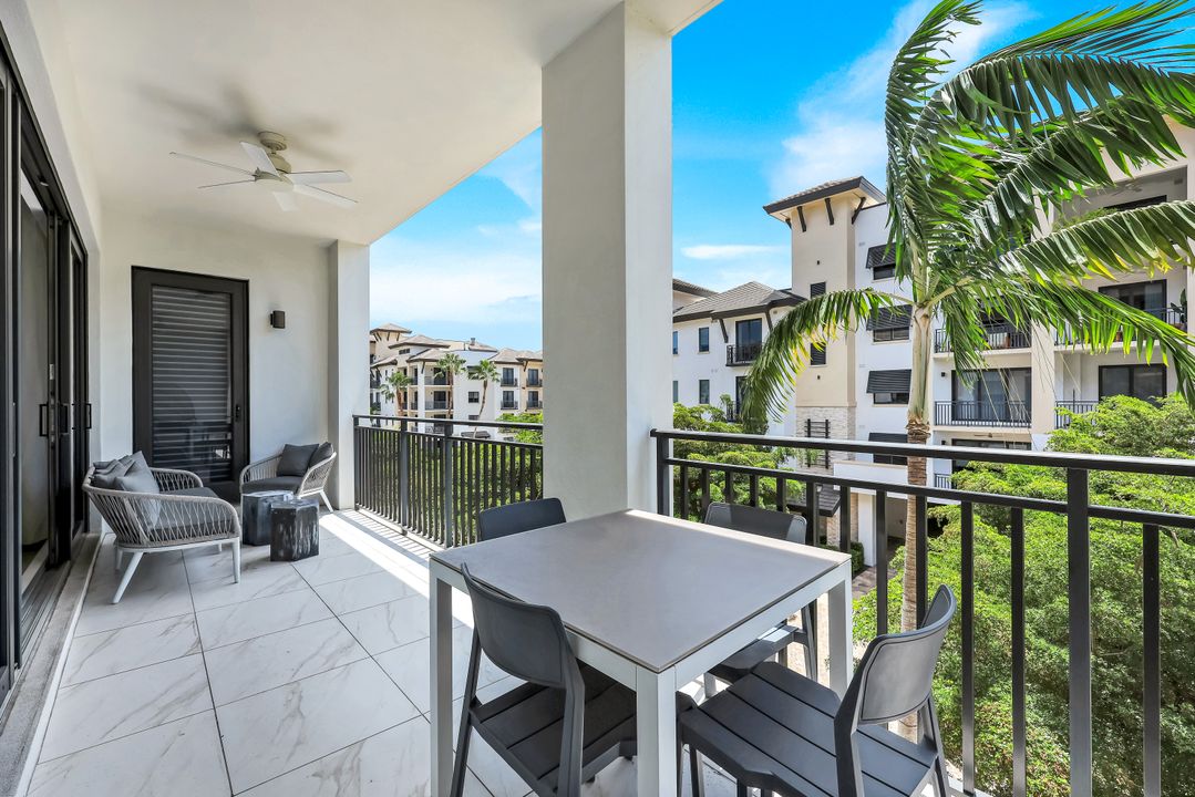 1135 3rd Ave S #303, Naples, FL 34102