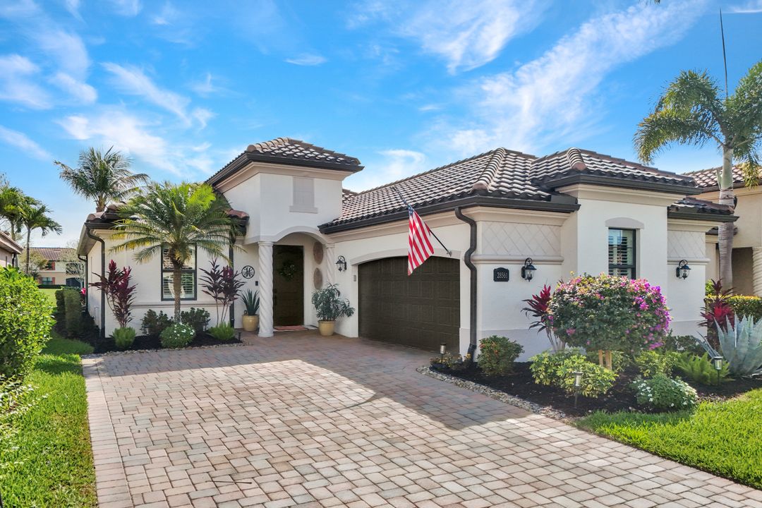 28561 Westmeath Ct, Bonita Springs, FL 34135
