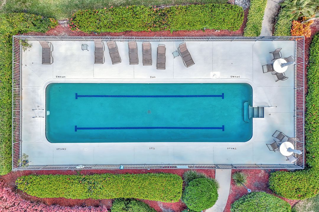 240 Via Perignon, Naples, FL 34119