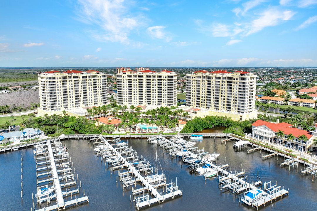 6081 Silver King Blvd #103, Cape Coral, FL 33914