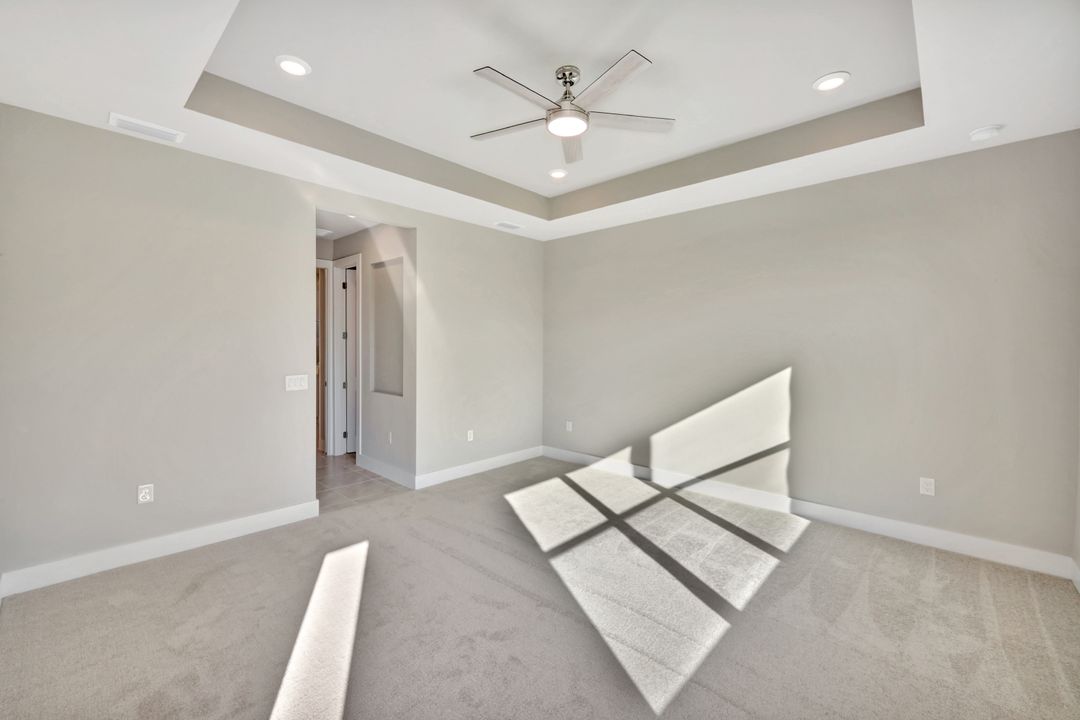 2721 SW 11th Ave, Cape Coral, FL 33914