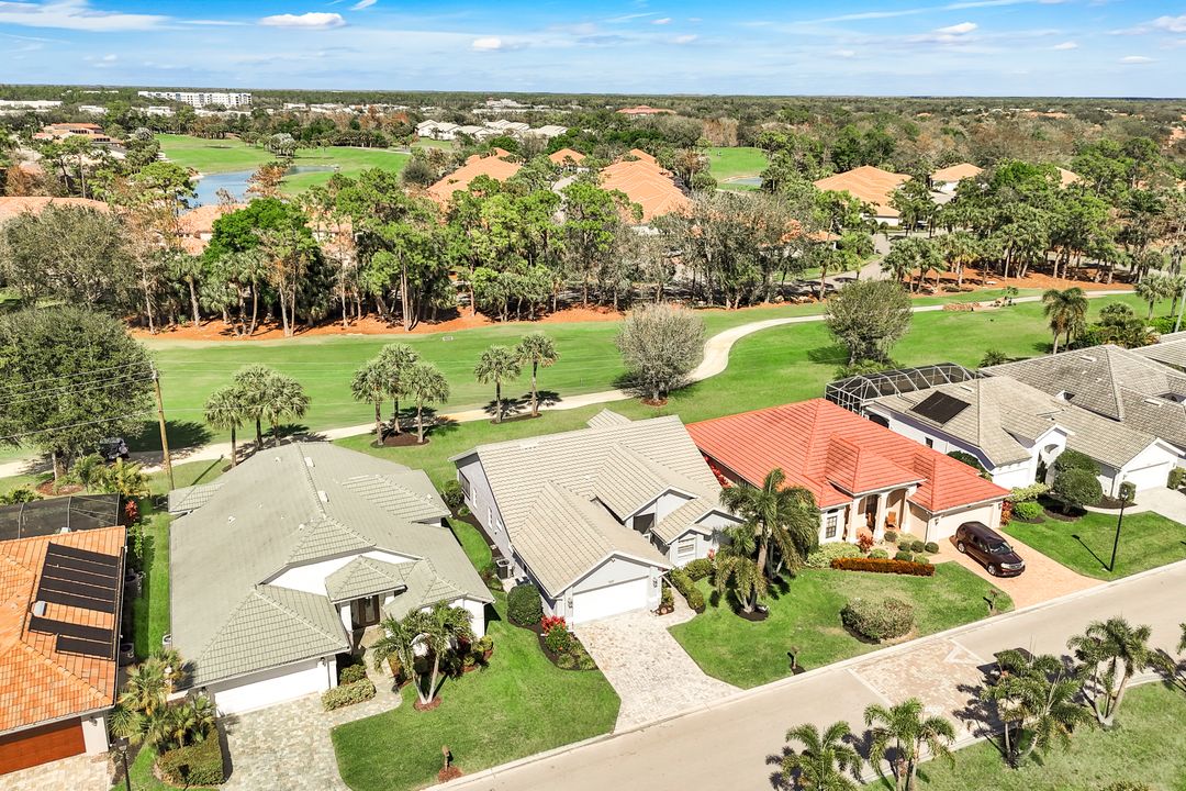 12651 Hunters Ridge Dr, Bonita Springs, FL 34135