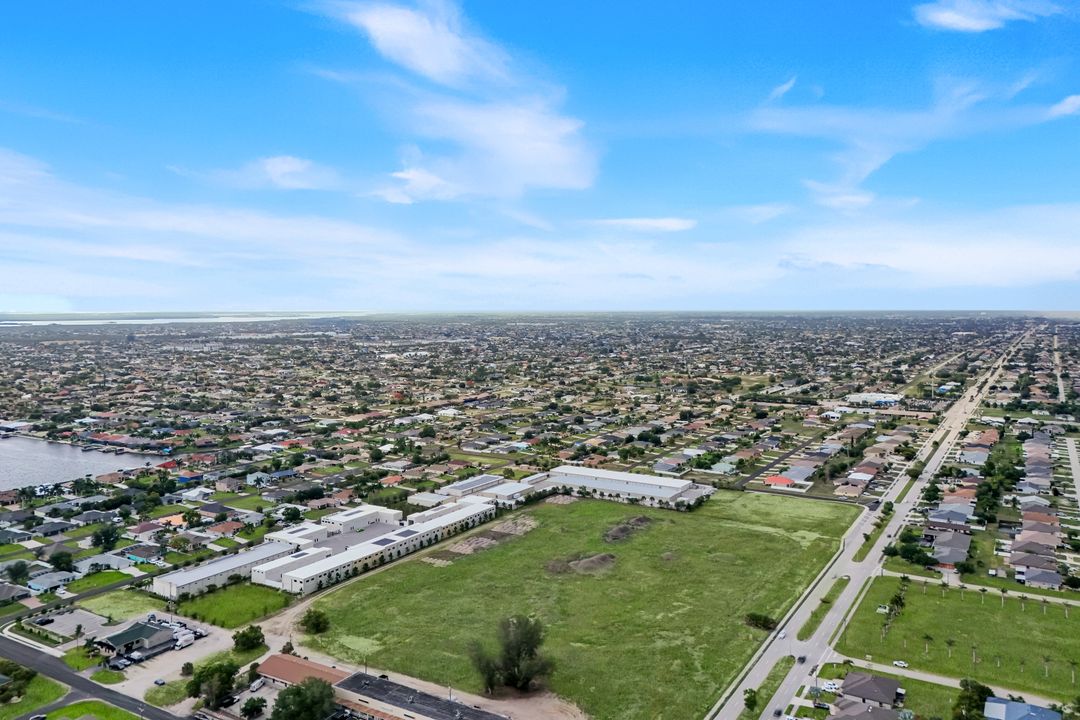 4317 SW 9th Ave #25, Cape Coral, FL 33914