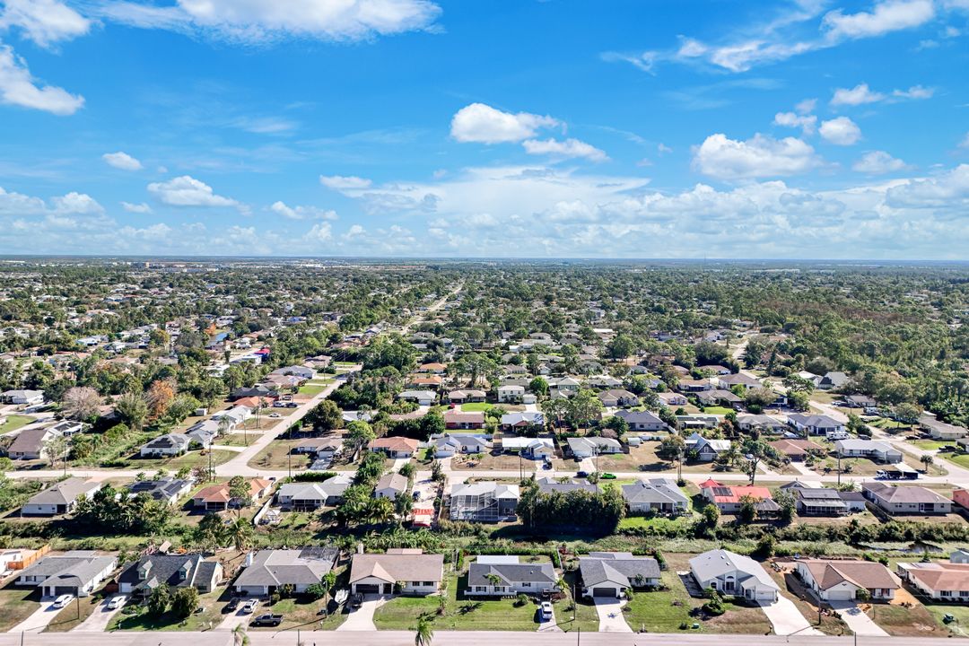 18028 Phlox Dr, Fort Myers, FL 33967