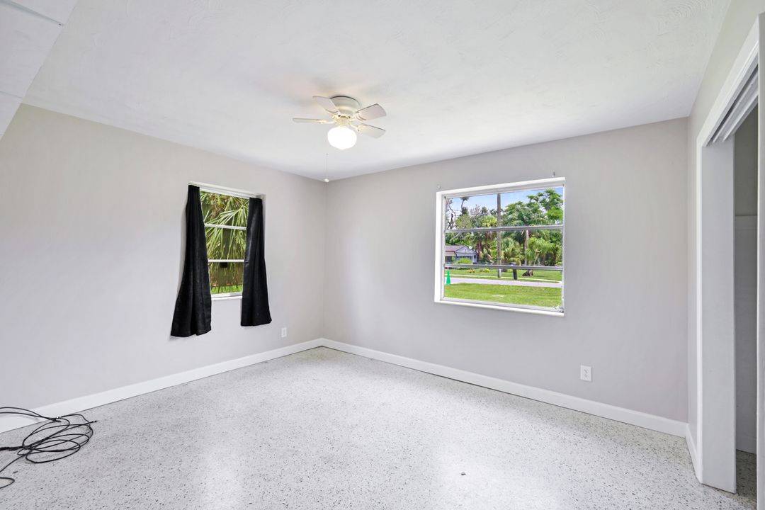 2968 Sunset Rd, Fort Myers, FL 33901