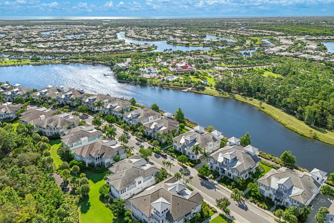 6573 Dominica Dr #101, Naples, FL 34113