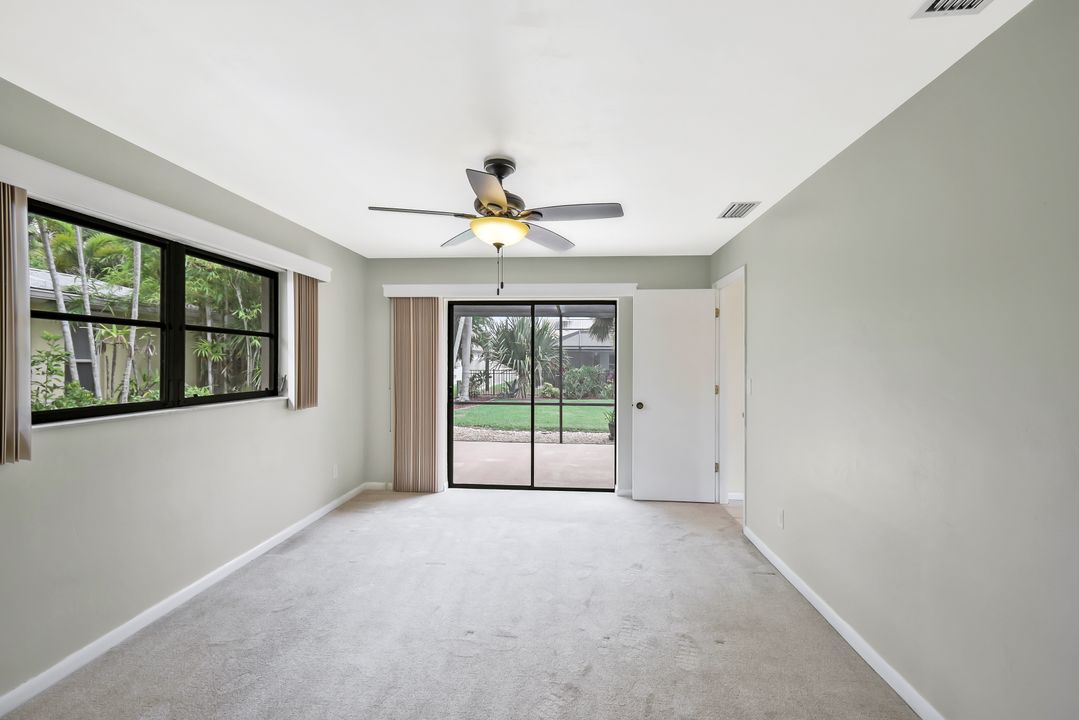 900 SW 54th Ln, Cape Coral, FL 33914