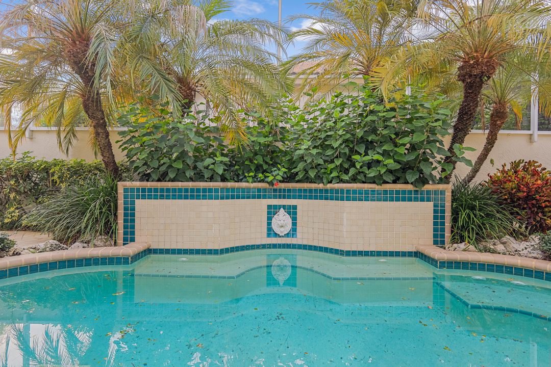 27568 Riverbank Dr, Bonita Springs, FL 34134