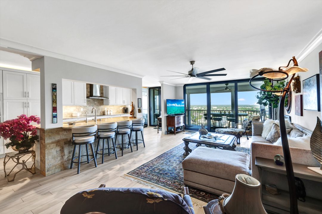 4401 Gulf Shore Blvd N, Naples, FL 34103