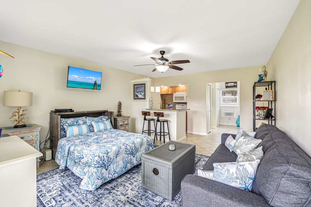 240 N Collier Blvd #G3, Marco Island, FL 34145