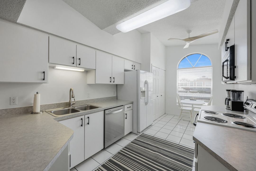 3940 Leeward Passage Ct #204, Bonita Springs, FL 34134