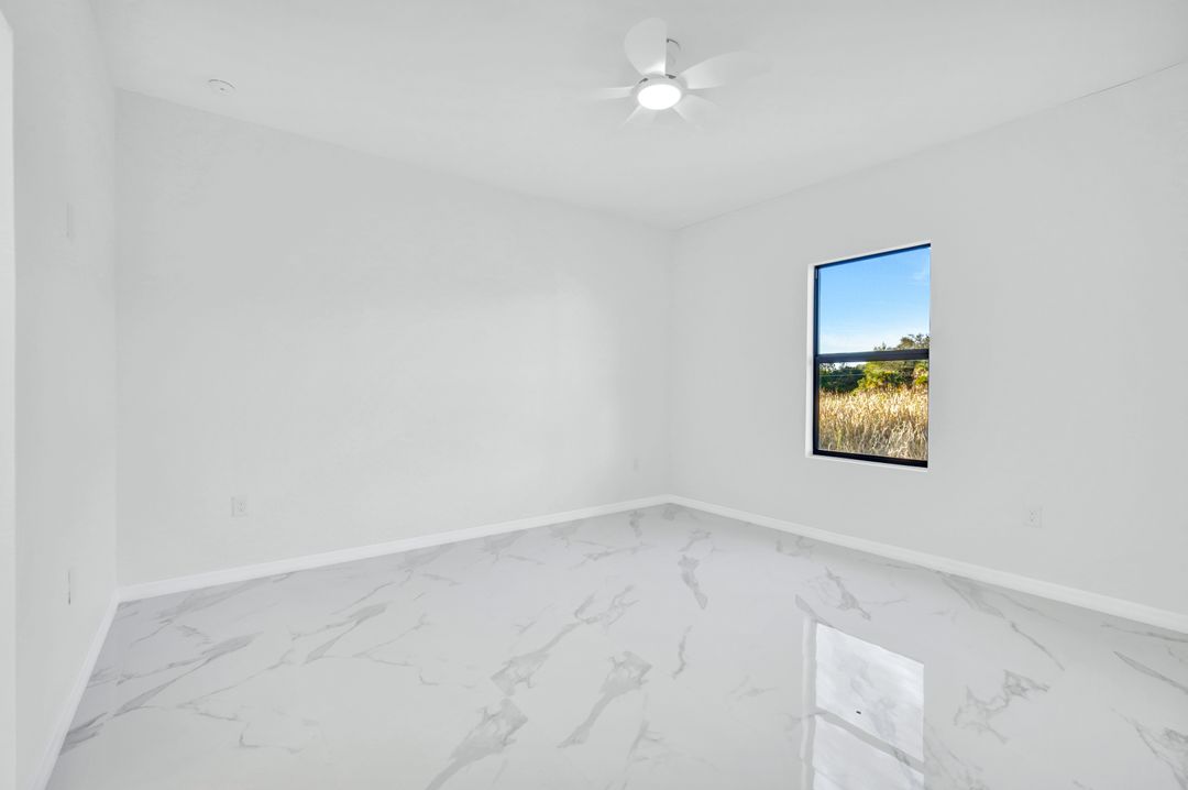 1237 Hillcrest St E, Lehigh Acres, FL 33974