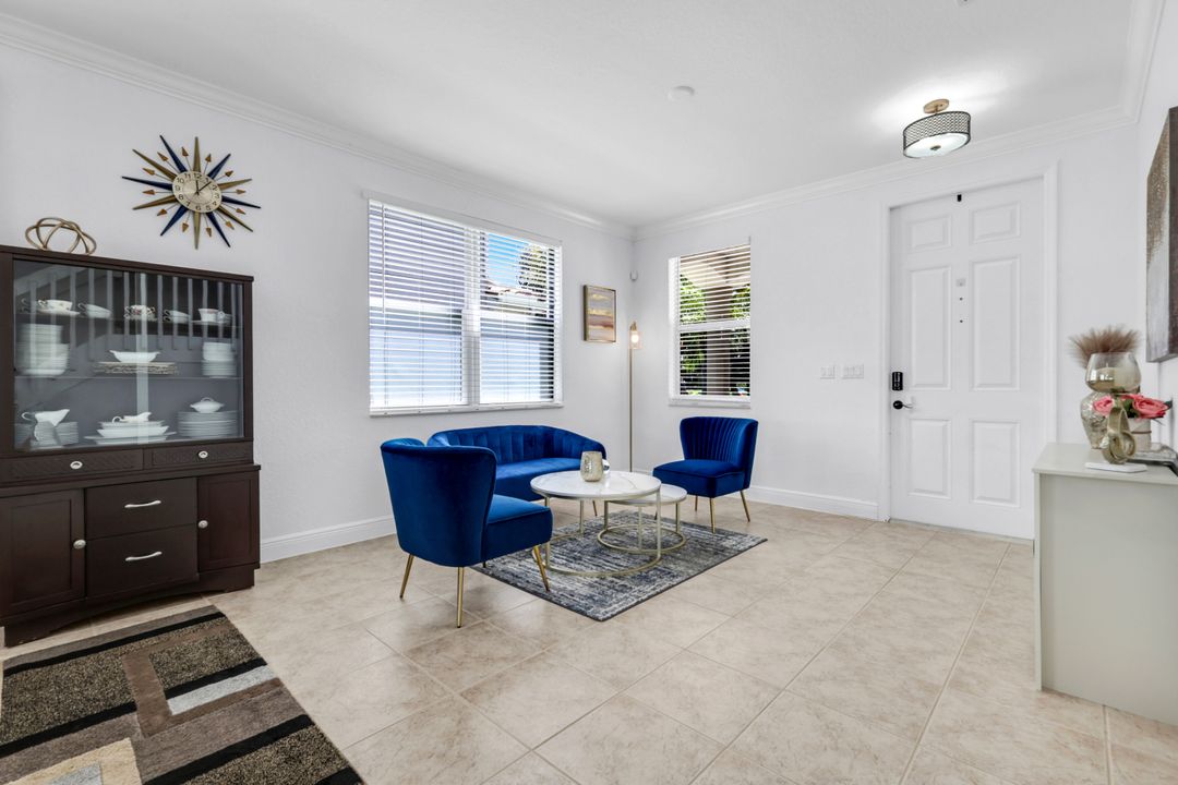 1570 Double Eagle Trail, Naples, FL 34120