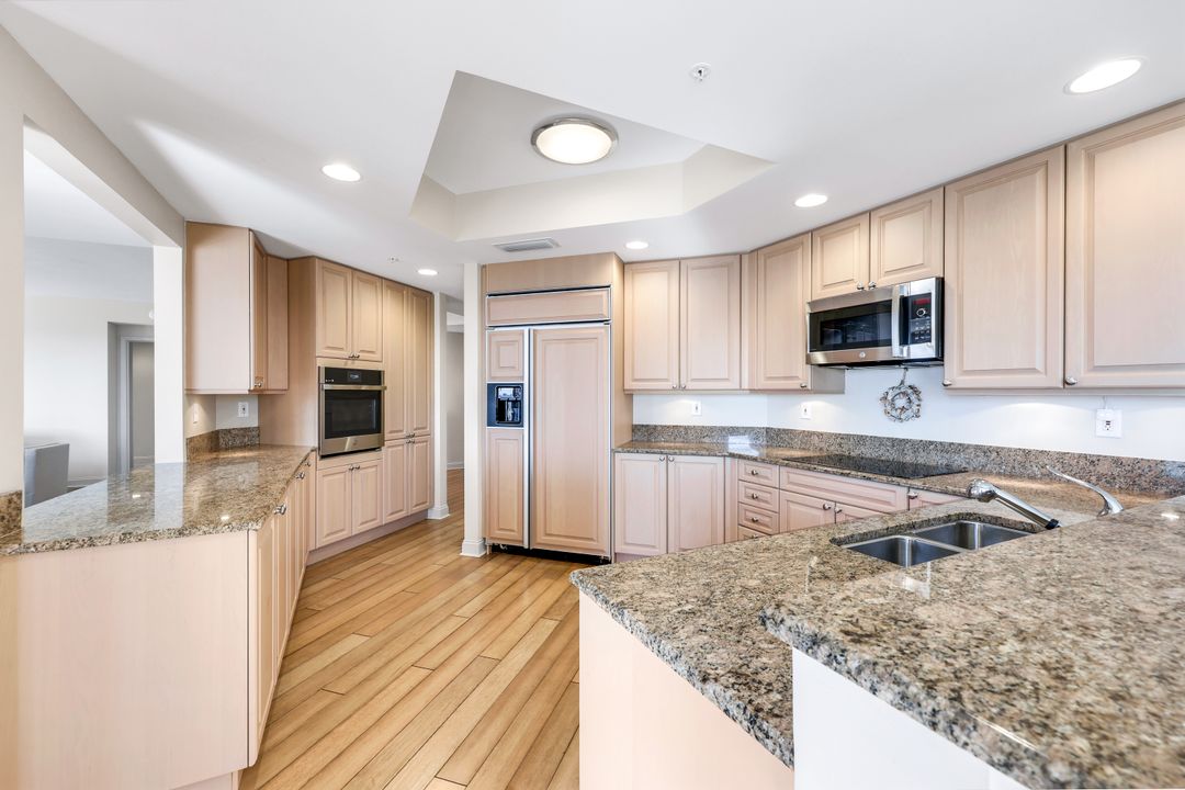 4801 Bonita Bay Blvd #1201, Bonita Springs, FL 34134