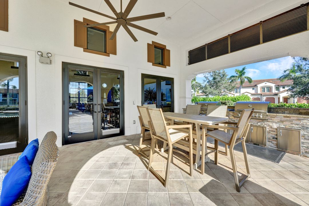 15213 Butler Lake Dr, Naples, FL 34109