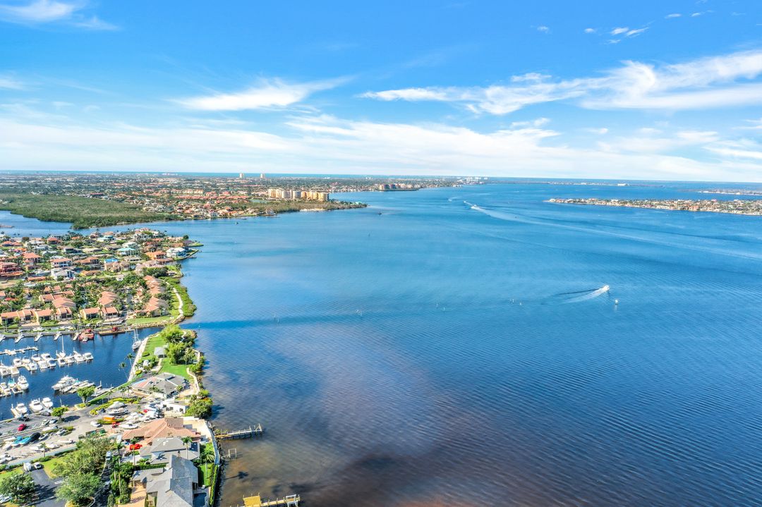 5260 S Landings Dr #809, Fort Myers, FL 33919