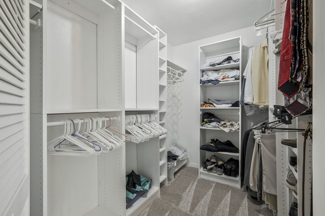 1904 SE 36th Terrace, Cape Coral, FL 33904