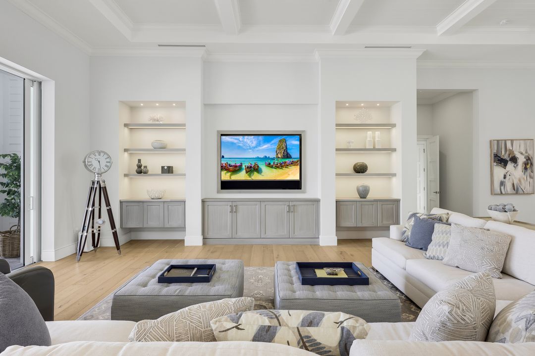 16415 Seneca Way, Naples, FL 34110