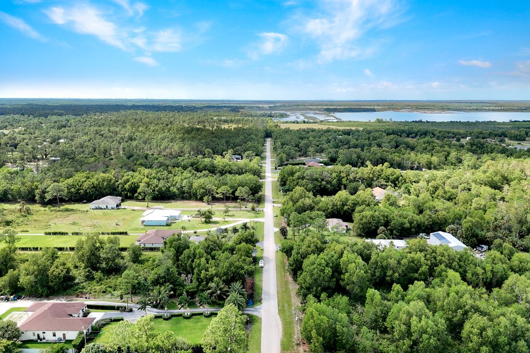 2552 52nd Ave NE, Naples, FL 34120