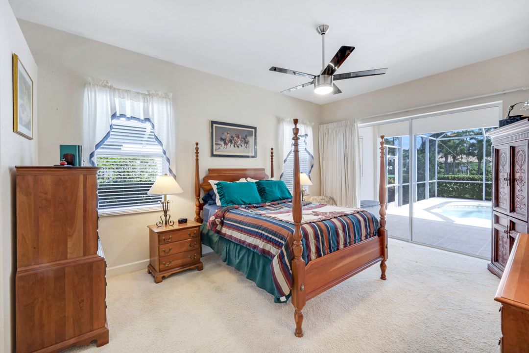 8397 Northhampton Ct, Naples, FL 34120