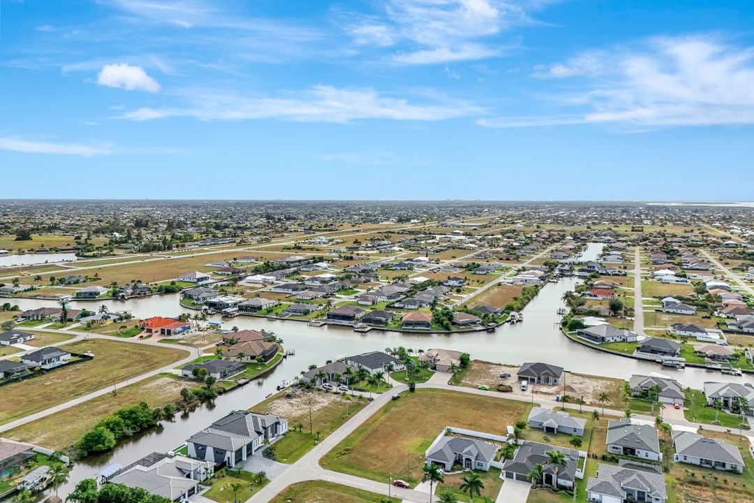 1405 NW 34th Ave, Cape Coral, FL 33993