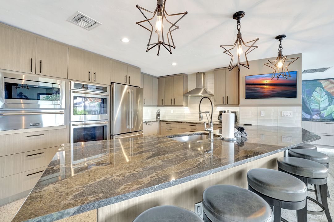 219 Geranium Ct, Marco Island, FL 34145
