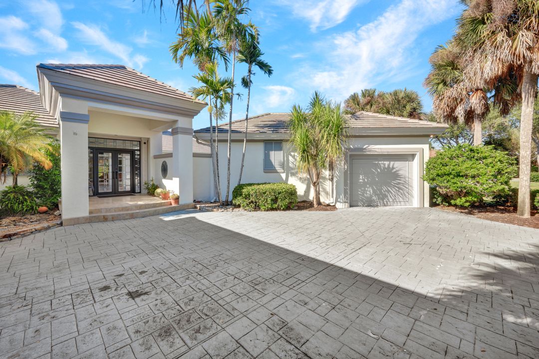 26120 Osprey Nest Ct, Bonita Springs, FL 34134