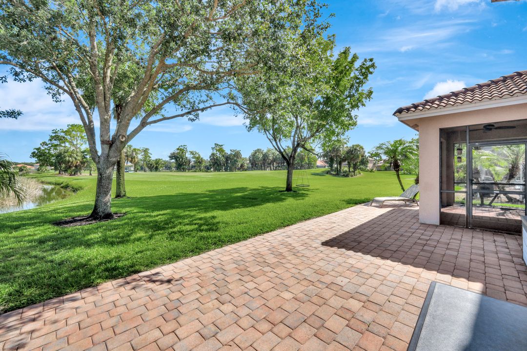 1574 Double Eagle Trail, Naples, FL 34120