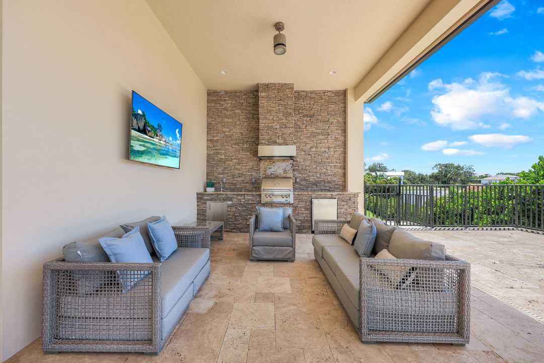 15631 Old Wedgewood Ct, Fort Myers, FL 33908