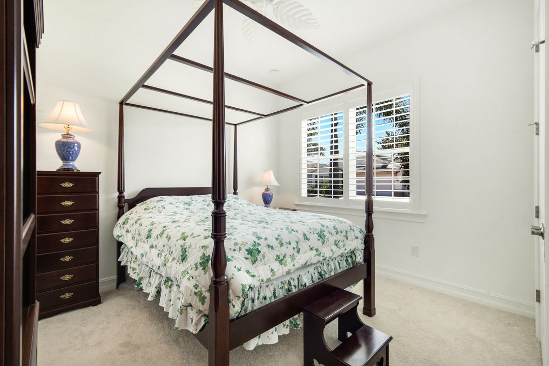 28105 Captiva Shell Lp, Bonita Springs, FL 34135
