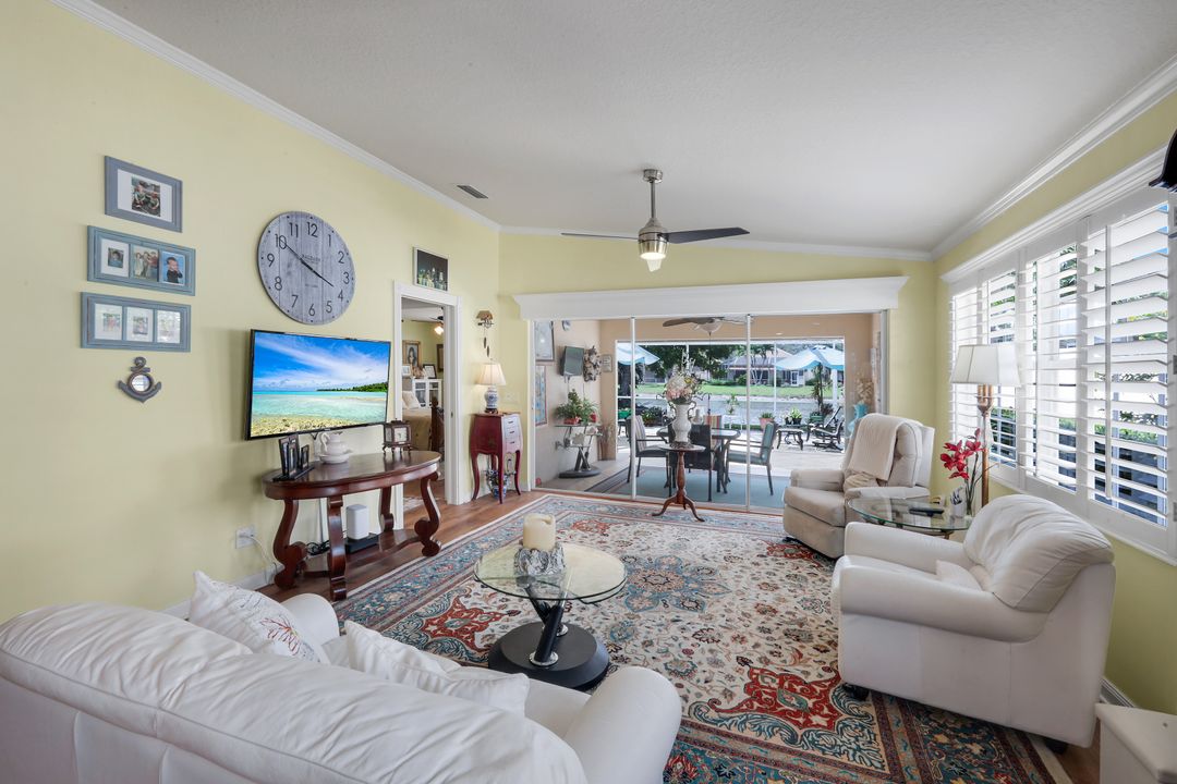 5425 Guadeloupe Way, Naples, FL 34119