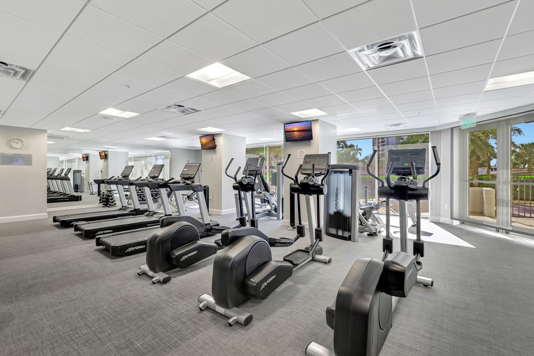 4401 Gulf Shore Blvd N #205, Naples, FL 34103