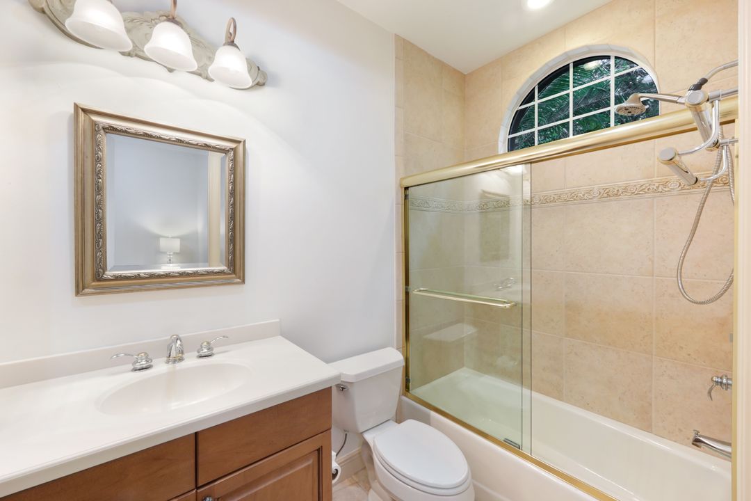 12099 Collier's Reserve Dr, Naples, FL 34110