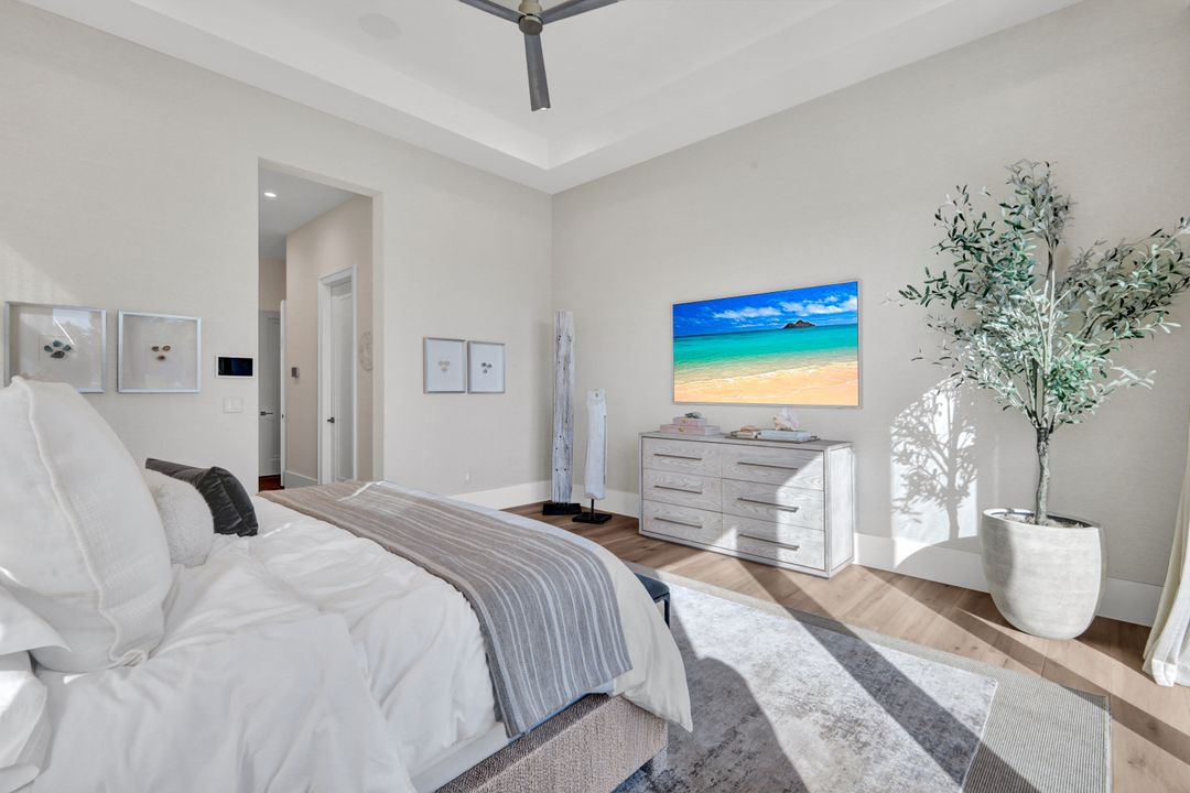 701 Plantation Ct, Marco Island, FL 34145