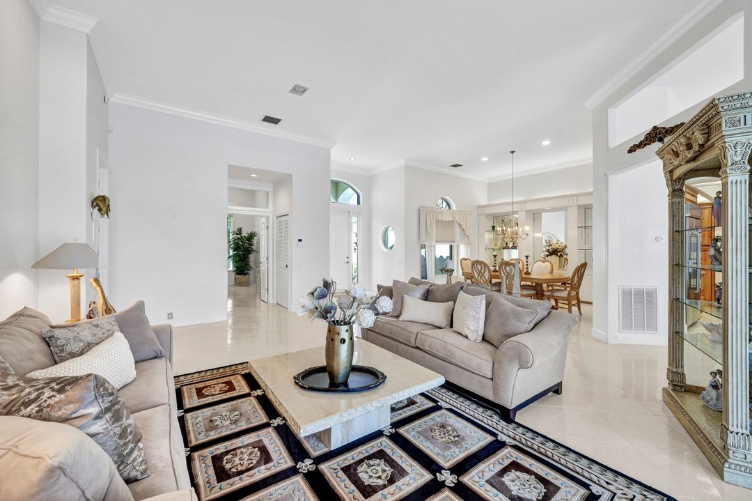 24421 Woodsage Dr, Bonita Springs, FL 34134